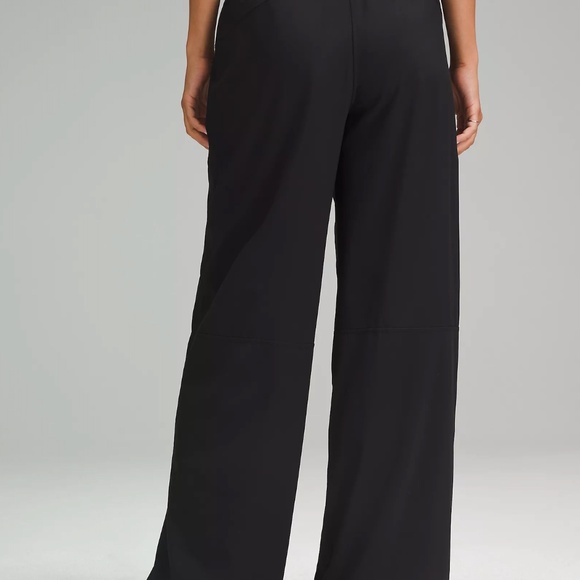 LULU LEMON Swift Mid-Rise Wide-Leg Pant - Picture 3 of 4